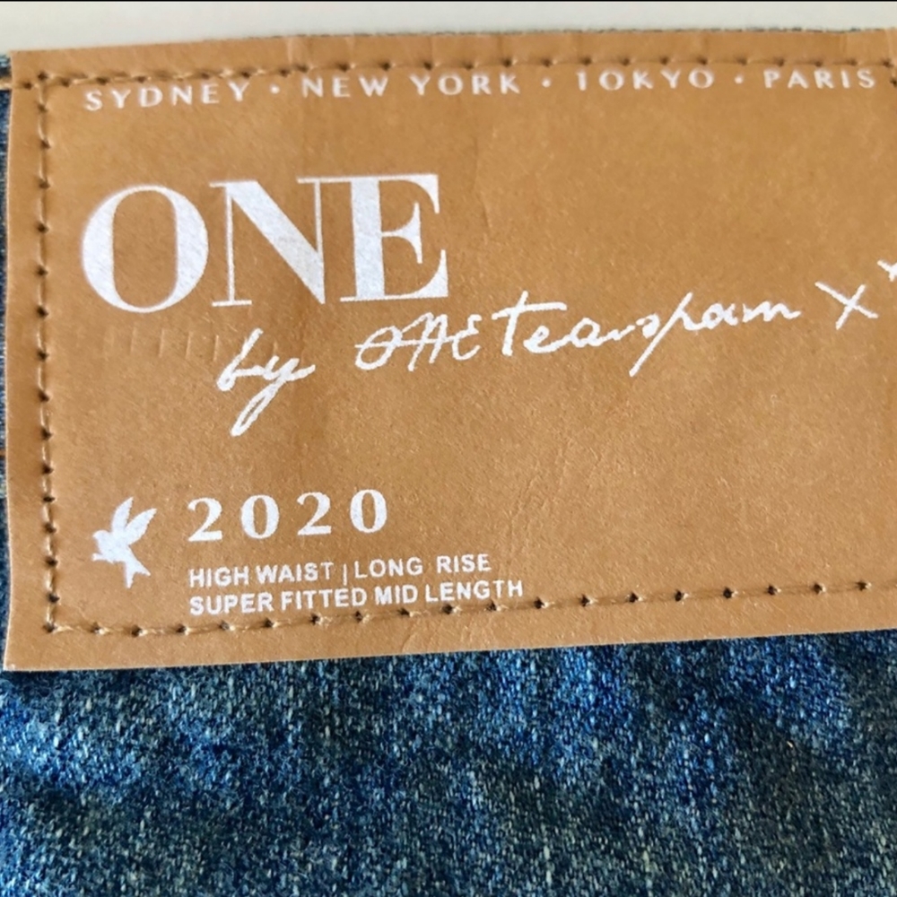 One teaspoon size 25 high waisted jean skirt